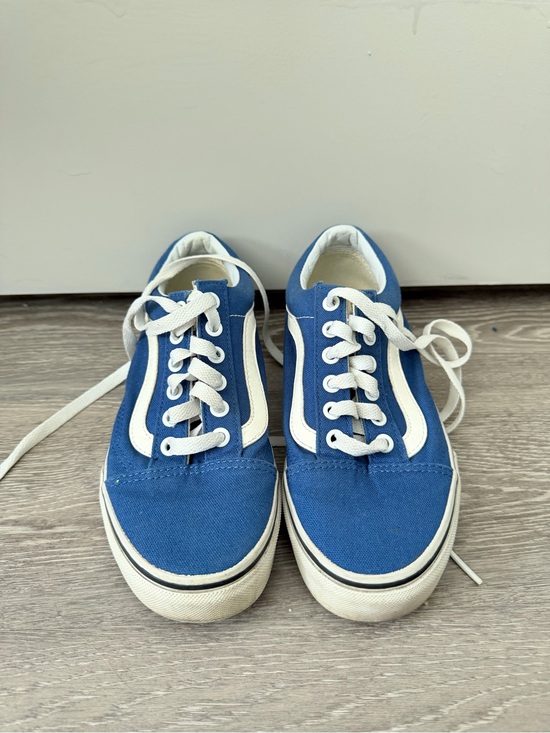 Vans Shoes - Blue Vans Old Skool - Size 4.5 in men - 6 in women
